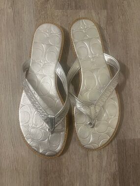 Coach thong sandals